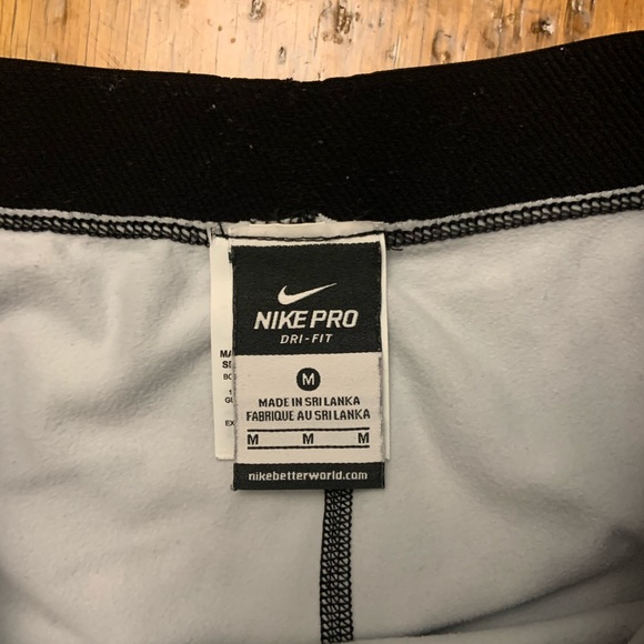 NIKE PRO LEGGINGS - Picture 4 of 4